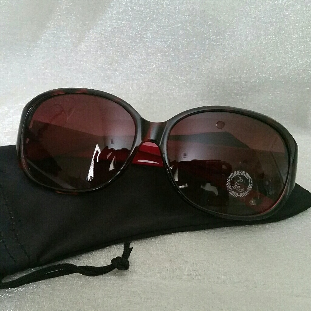 Juicy couture' sunglasses